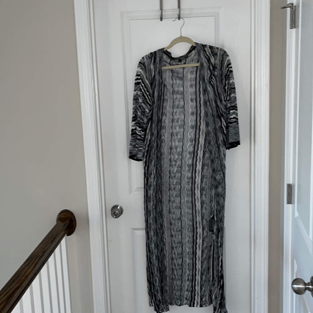 White House Black Market  Sweater WHBM black and white long sweater duster